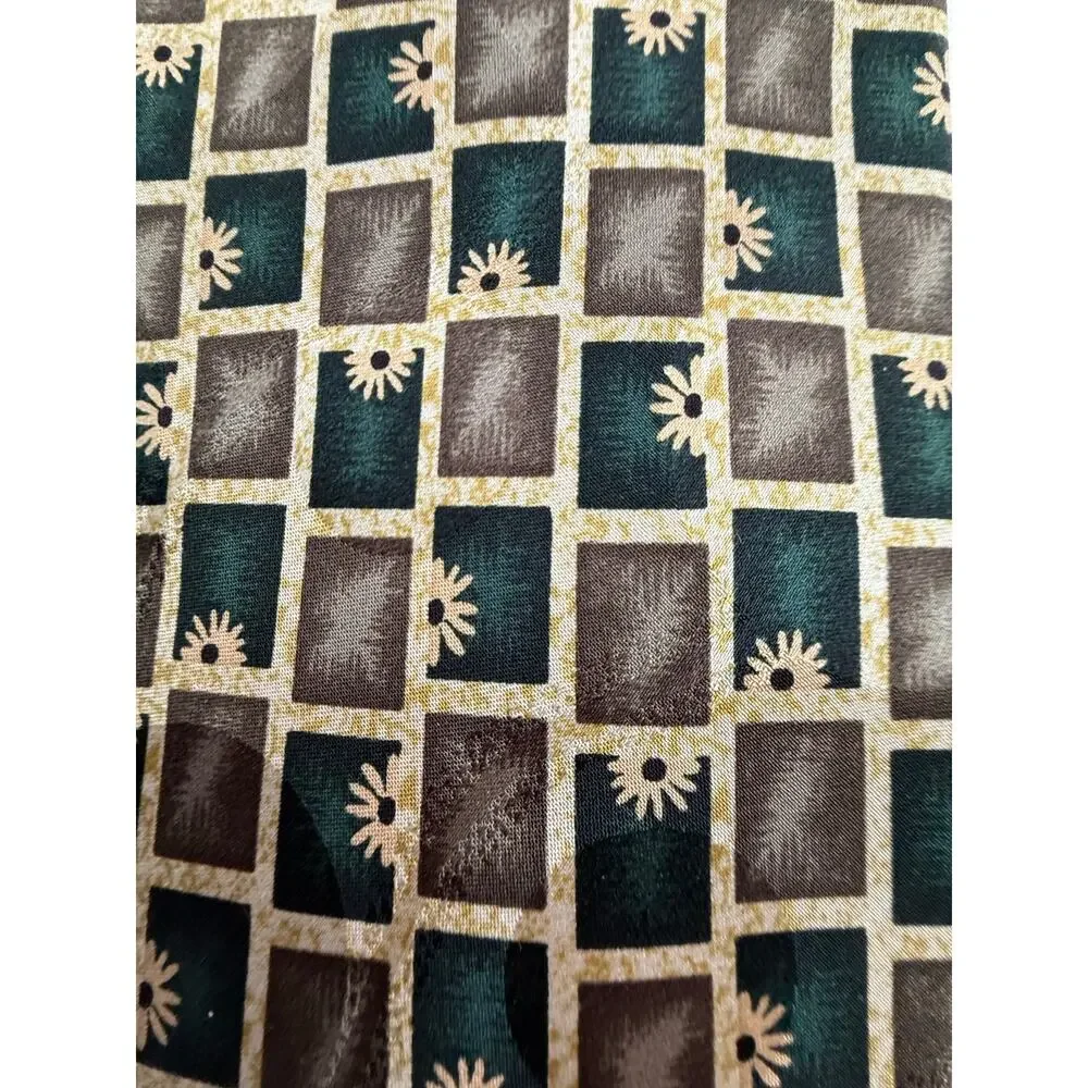 SKU3089 Di Maggio Handmade Silk Tie - Hunter Green & Gold Brown Squares 66